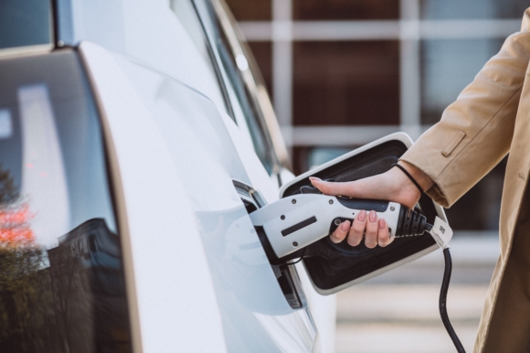 2024 Türkiye Elektrikli Araç ve Şarj İstasyonu Satışları, Türkiye Altyapısı ve Gelecek Beklentileri